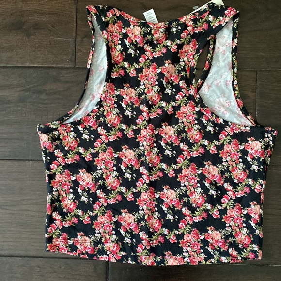 Racerback crop top - Picture 2 of 2